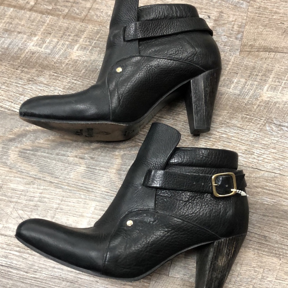 Colleen Cordero Bootie - Picture 3 of 8
